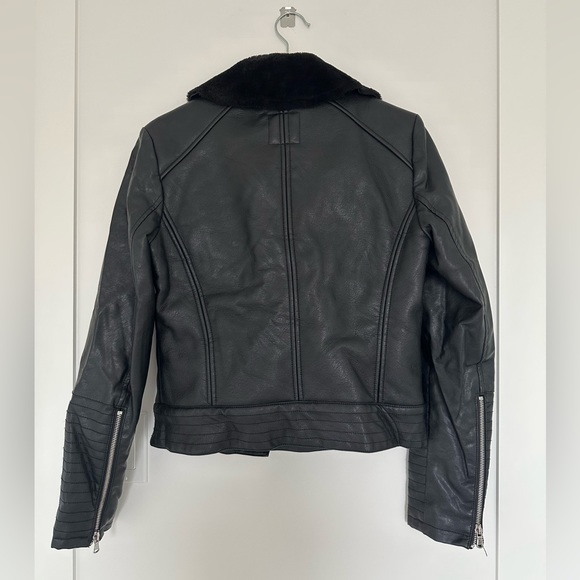 Faux fur/faux Leather moto jacket - Picture 3 of 3